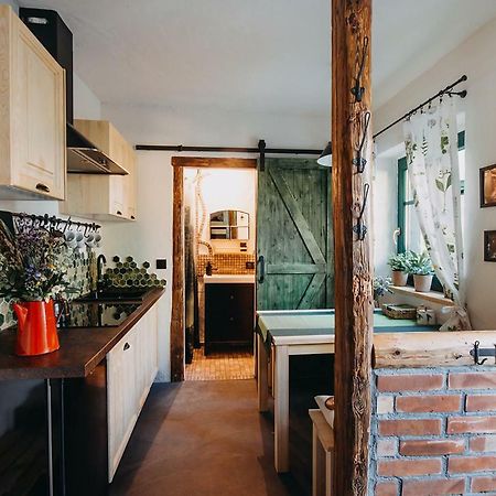 Jama Jagodna Appartement Spalona Buitenkant foto